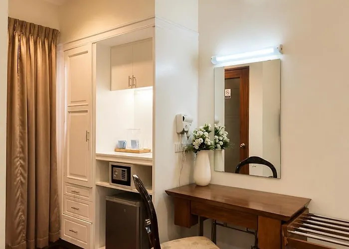 1775 Adriatico Suites